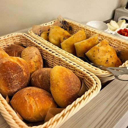 Antica Dimora Luxury Rooms Barletta Kültér fotó